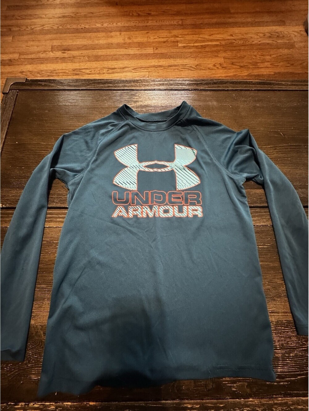Under Armour HeatGear Boys YMD Medium Long Sleeve Shirt Blue Athletic Logo Loose
